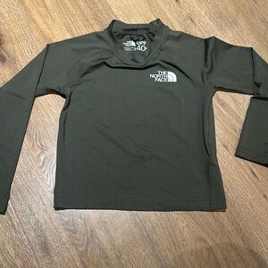 North Face UPF 40+ Long Sleeve Rash Guard kids XS